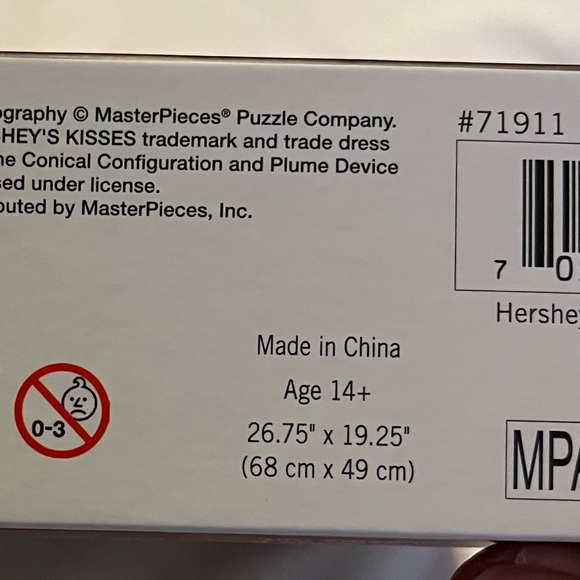 NWOT Hershey’s 1000 piece puzzle - Picture 2 of 3